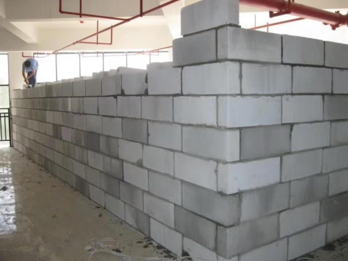 宿迁蒸压加气混凝土砌块承重墙静力和抗震性能的研究
